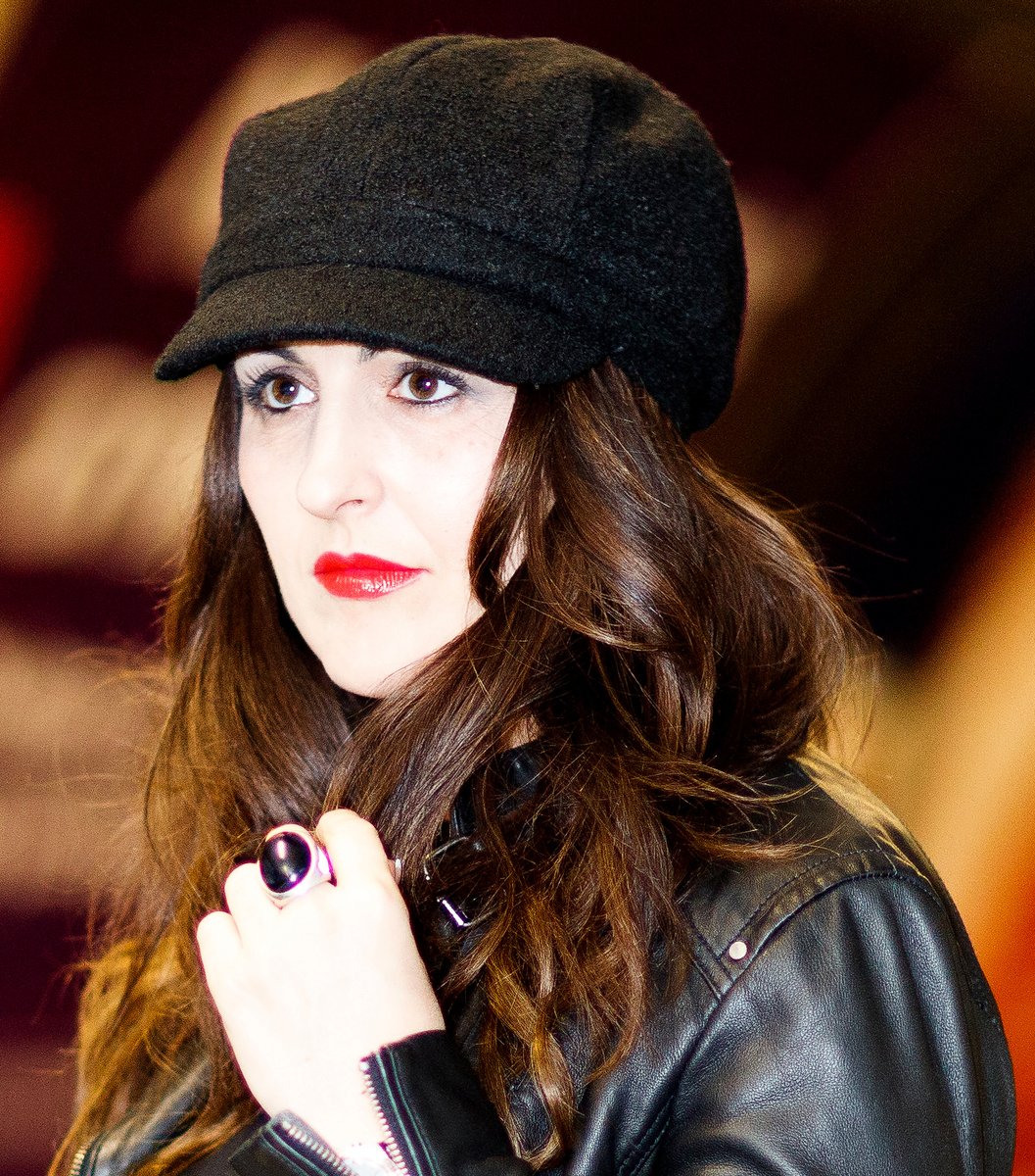 Delighted to share that the official video for 'Dear Diary' was released at midday UK time today. Check out the link youtu.be/mGpf23xa5uk
Please follow and subscribe ❤️