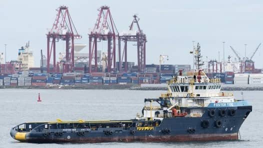 EUWeCAPS's tweet photo. #Ports : comment #Bolloré fait passer #Tema, #PointeNoire et #Conakry au vert
Le gpe français a lancé en 2019 un label pour réduire l’impact sur l’#environnement de ses terminaux portuaires et activités logistiques. #greenterminal
👉Via @jeune_afrique
👉+/https://t.co/othp6P8lgw https://t.co/9aHSl6qlaU
