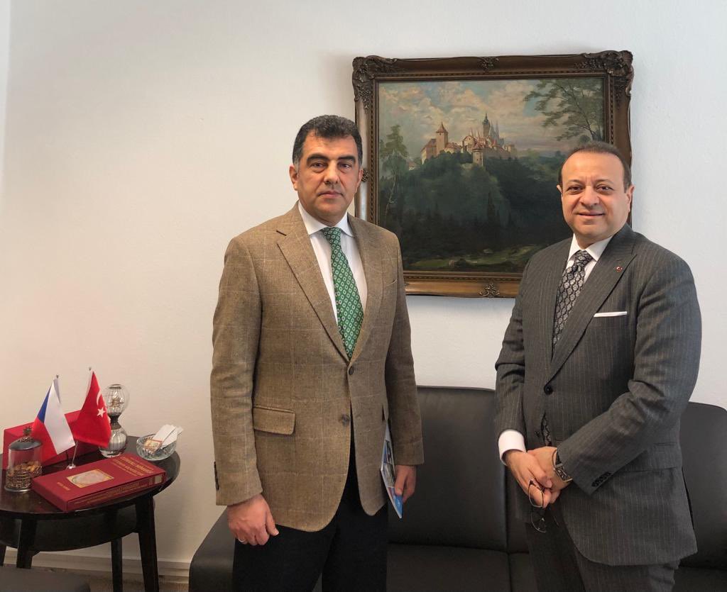 hasanbesim's tweet photo. Düğünümüzü Sn Cumhurbaşkanımızla onurlandıran,  nikah şahidimiz, Çek Cumhuriyeti Büyükelçimiz Sn @EgemenBagis beyfendiyi makamlarında ziyaret ederek Çek Cumhuriyetindeki ticaretimizi geliştirmeye yönelik önerirlerini aldık. 
Kabulleri için Teşekkürlerimi sunuyorum. https://t.co/uXDn6pZNwU
