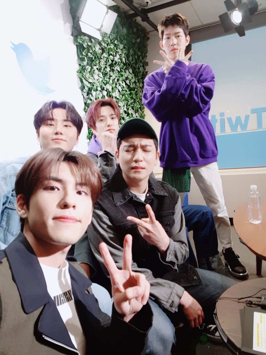 Nth_jae's tweet photo. 190306 day6official 트위터

#DAY6 #데이식스 #Jae #제형 #eaJ https://t.co/r5Cq0XH8Im