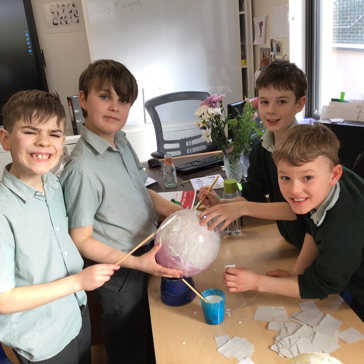 KESPreparatory's tweet photo. #StroudSTEAM Year 4 has been making moon structures out of papier-mâché. #StroudICT #stroudengineering #StroudCollaboration https://t.co/jHn8tzhZzB