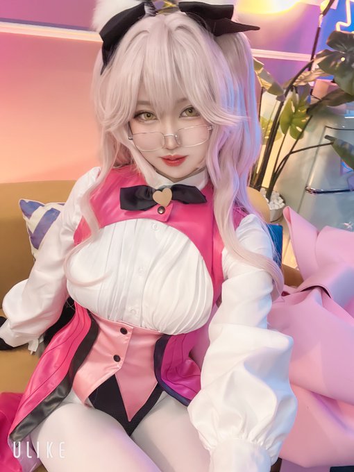 Twitterのコスプレ画像25