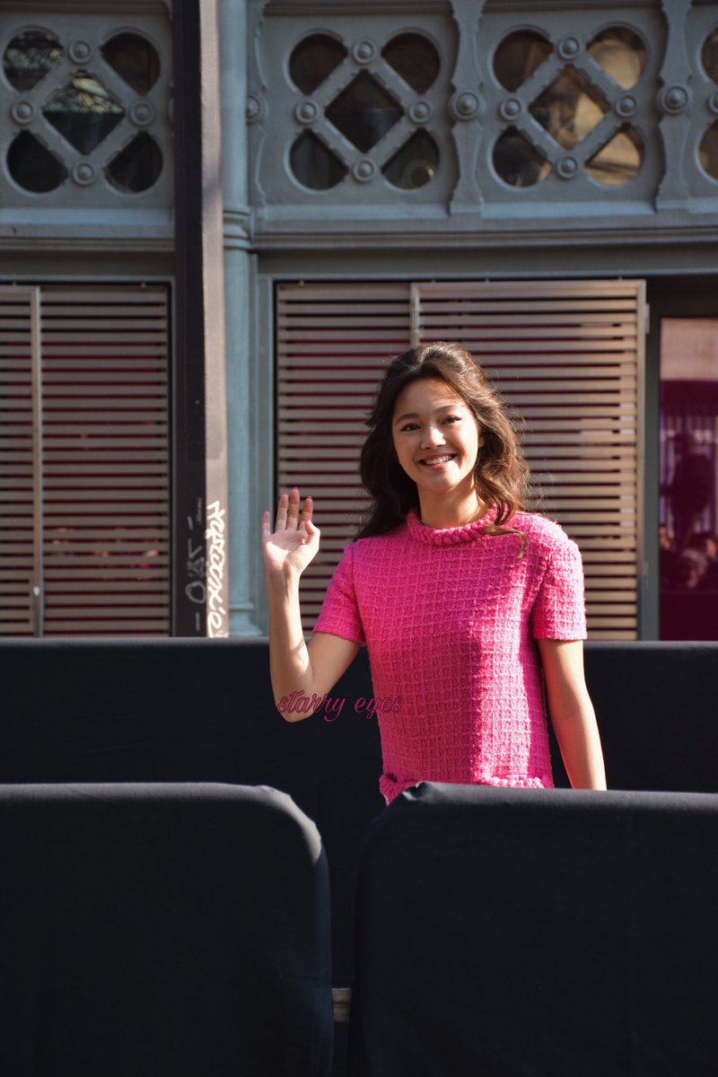 starry eyes tweet media