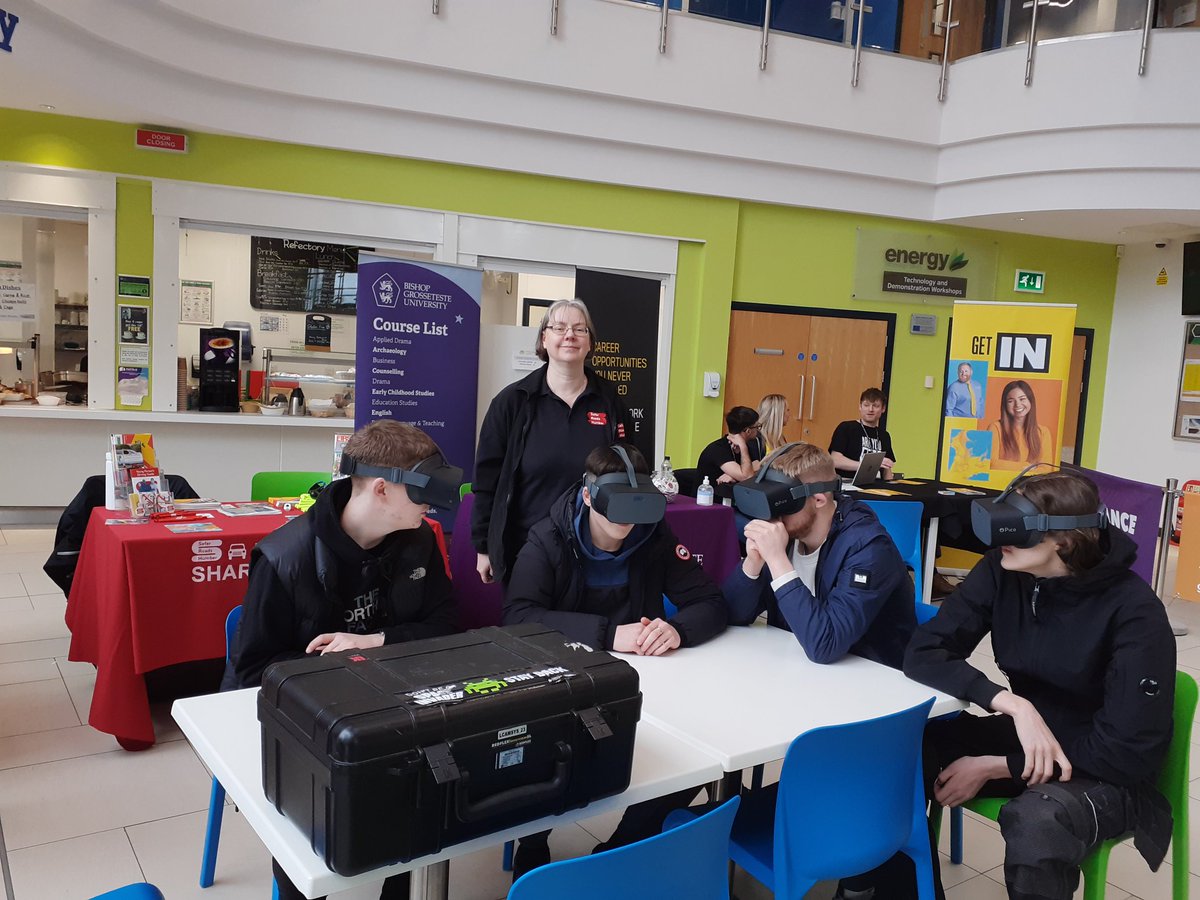 HumberRoads's tweet image. Busy day @ERCollege Beverley. Lots of road safety and careers advice at the #MyNextSteps event