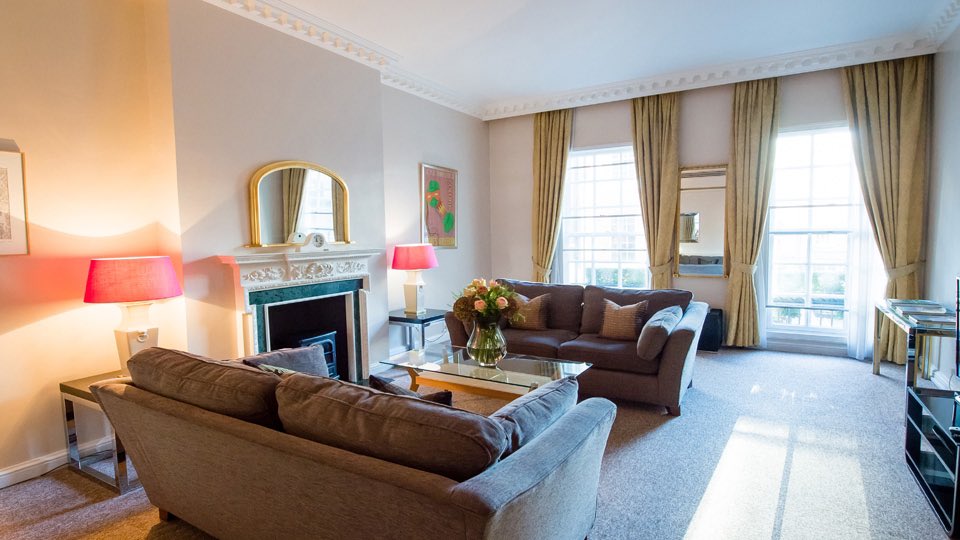9hertfordstreet's tweet photo. "Amazing place to stay for a family of 4. Highly recommended!" Thank you so much for your feedback, Nicole - it was such a pleasure to have you and your family stay here!
#mayfair #london #familyfriendlylondon #childfriendlylondon #kidfriendlylondon #wheretostayinlondon https://t.co/qcSbkQlppc