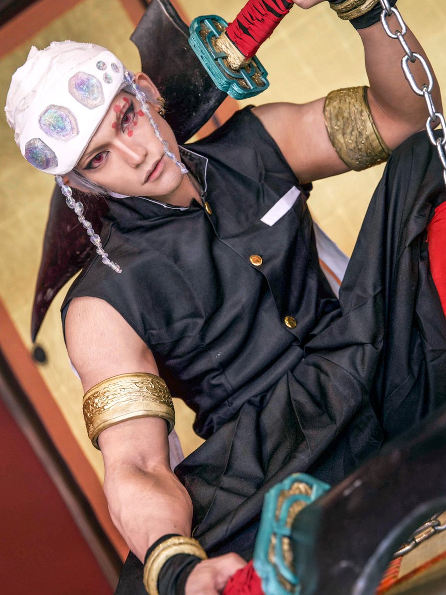 cosplay/鬼滅の刃 -遊郭編- 音柱・宇髄天元 ph.@reiji_cp #ReijiShoot