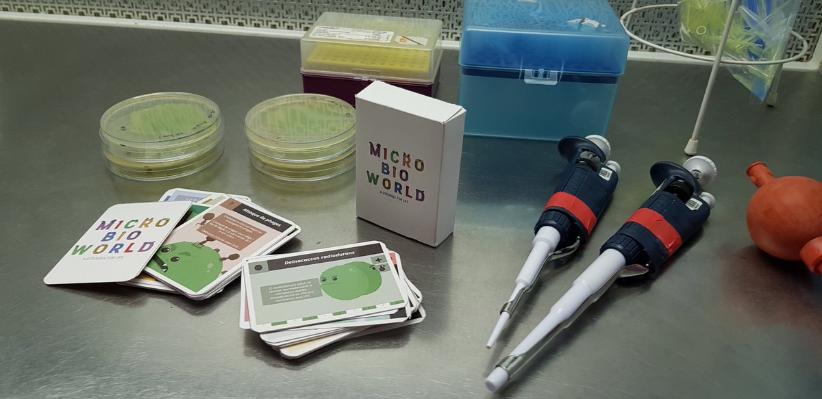 [Reminder] Il y a 5 ans, Microbioworld a vu le jour entre l’ <a href="/INSAToulouse/">INSA Toulouse</a> et l’ <a href="/UT3PaulSabatier/">UT3 Paul Sabatier</a>. Le jeu a évolué depuis les premières cartes découpées à la main par notre équipe d’étudiants en BAC+4 ! Découvrez les étapes de création du jeu : microbioworld.fr/labo