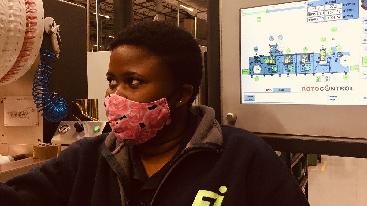 ROTOCONTROL's tweet photo. Congratulations to Nokulunga Ndlovu from First Impression Labels! 🙌
Nokulunga is the February 2022 Winner of the "I Love ROTOCON" Contest that recognizes people who operate machinery or consumables represented by @ROTOCON_.
#ROTOCONTROL #labelfinishing #MeetUsAtTheFinishLine https://t.co/bhrSU1u1Mu