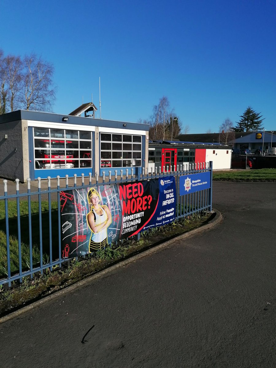Whitchurch_SFRS's tweet photo. There is still time to book on to our recruitment event for Saturday 12th March. You will get the opportunity to talk to current operational Firefighters, presentations and a short demo of some of the equipment we carry and how we use it. 🔥📟👨‍🚒👩‍🚒👩‍🚒👨‍🚒🚒 #oncallfire https://t.co/NnmyEtq3jh