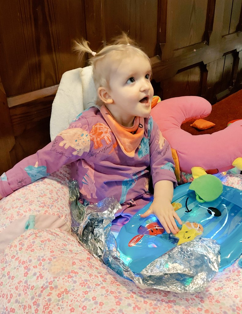St John's Toddler Time tweet media