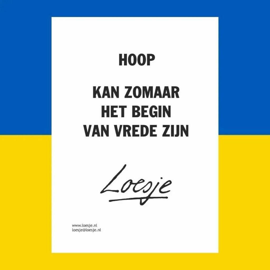 FalcoNoort's tweet photo. Reposted from @loesjevdposters Hoop kan zomaar het begin van vrede zijn. https://t.co/5xkCOIBjYs https://t.co/IfixSdJXyR