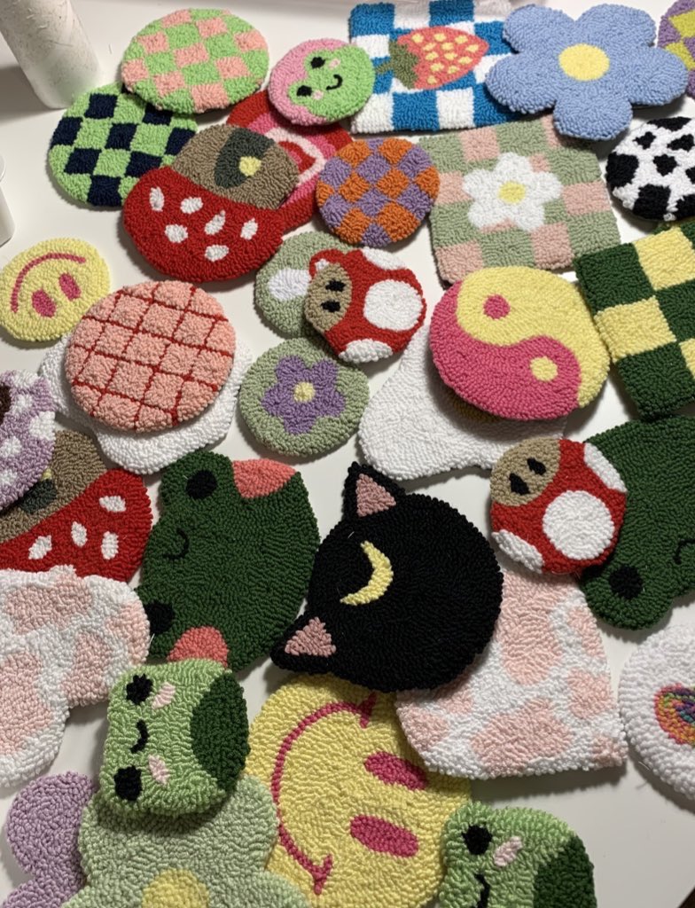 aycanucar_'s tweet photo. New generation mug rugs and car coasters https://t.co/i6ujv1UX7n