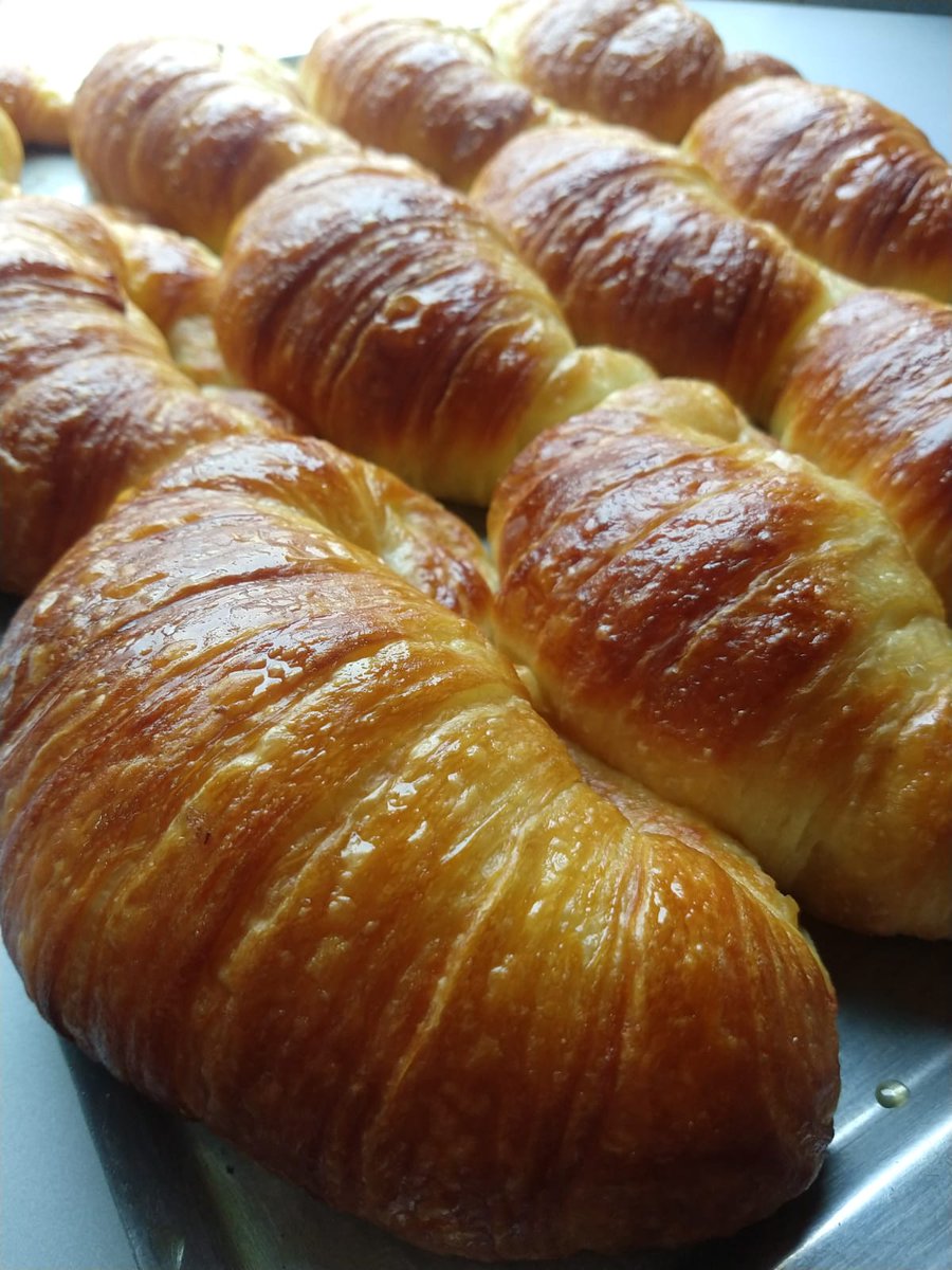 V͓a͓l͓e͓n͓ tweet media