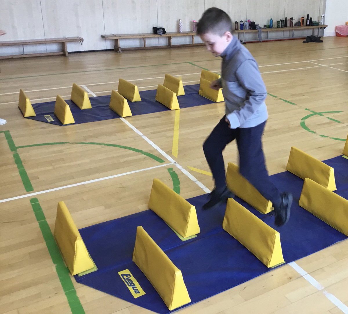 SHAWorksop's tweet photo. Year 3 have #SportsHallAthletics #HighStepper #Agility #Coordination #Balance โฆ https://t.co/Eg9yTx9PHj