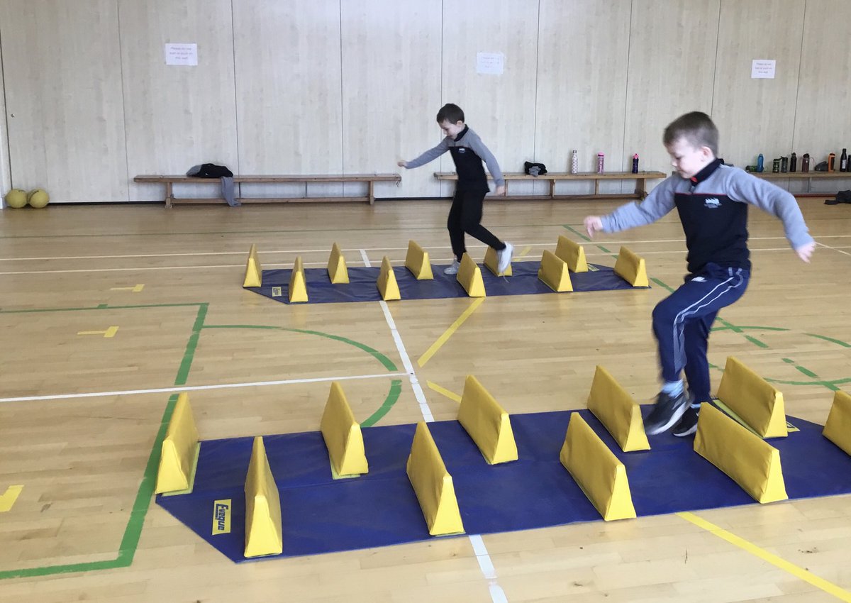 SHAWorksop's tweet photo. Year 3 have #SportsHallAthletics #HighStepper #Agility #Coordination #Balance โฆ https://t.co/Eg9yTx9PHj