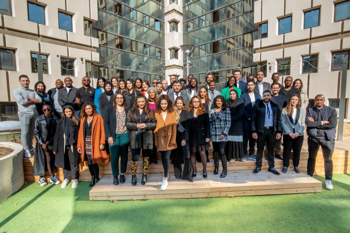 LesDetermines's tweet photo. 👊 Demain c’est là !

Félicitations aux 33 nouveaux porteurs de projets marseillais qui ont su se démarquer pour venir former la première promotion du projet « #Marseille en Grand ».

Rendez-vous le 21 mars pour découvrir la 2eme promotion « Marseille en Grand » ! https://t.co/l2DV5GbGl2