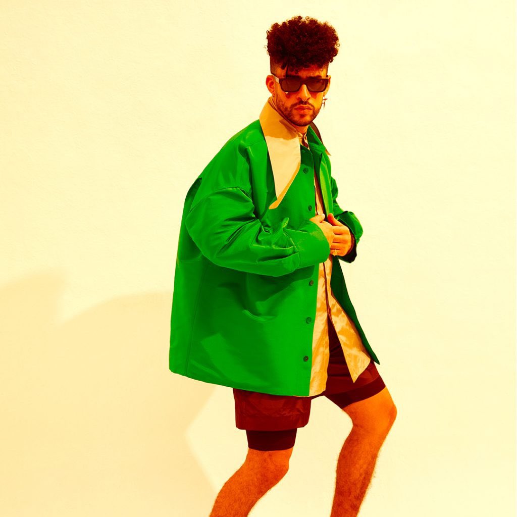 svnbenito's tweet photo. new bad bunny photoshoot to start the week let’s fucking go https://t.co/XYTRdTXq46