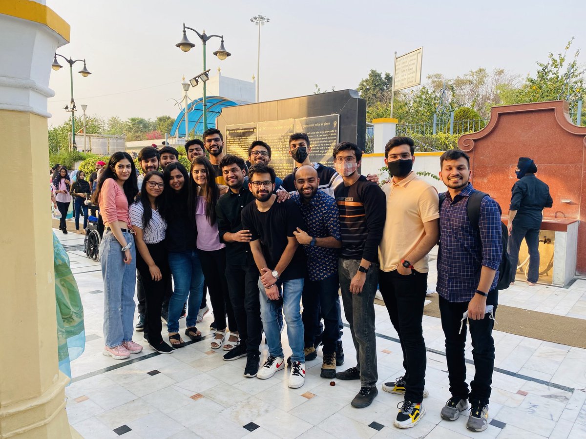 sksuryan_'s tweet photo. amazing day &amp; pretty darn amazing folks ❤️ https://t.co/Ut7SgO7L1v