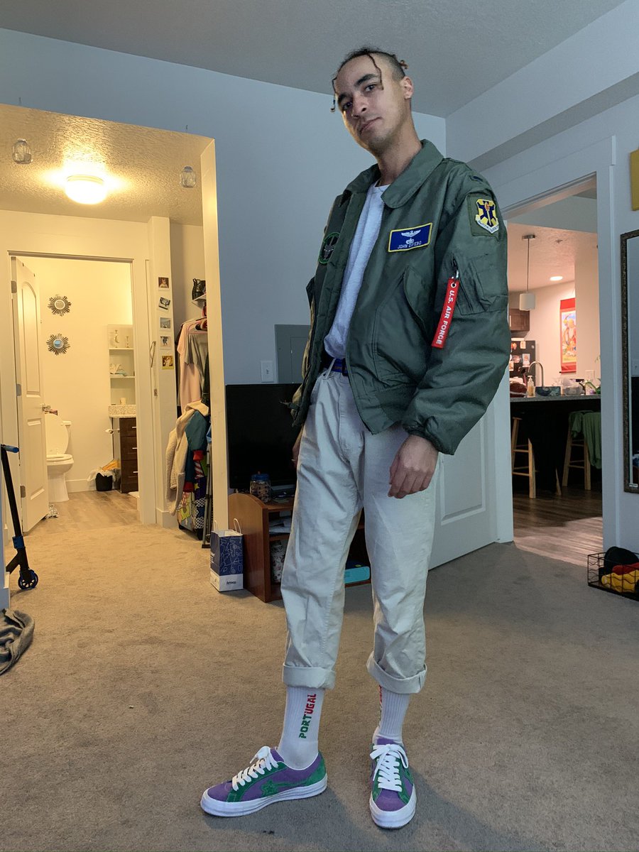 ThatOneBoyStef's tweet photo. 🛩 https://t.co/bH8eckgUXD