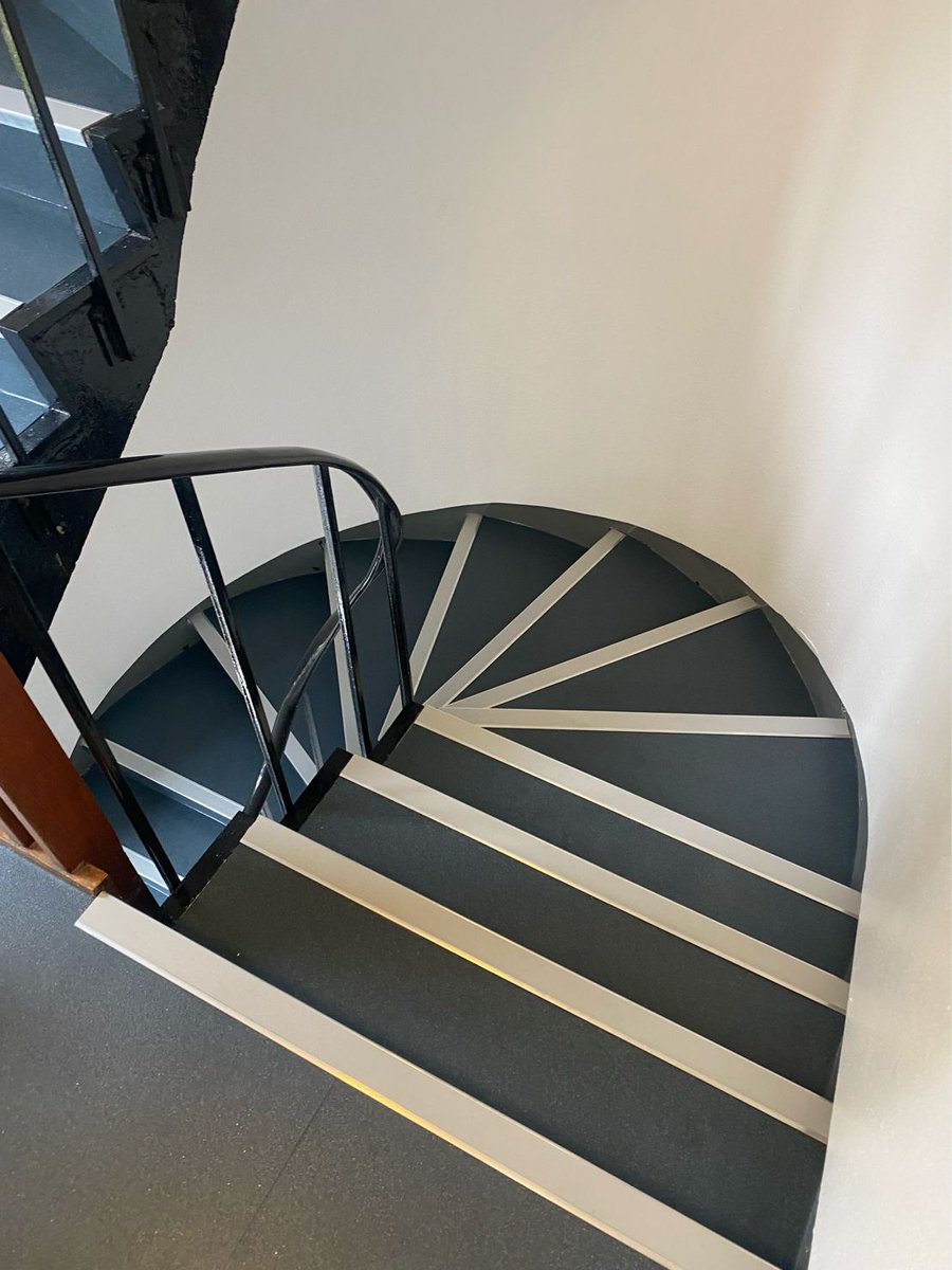 QuantumFlooring's tweet photo. Quantum Flooring offer a complete range of stair nosings.
View range:
https://t.co/MmaywLYcxq…
Samples:
https://t.co/WAshHV4UFQ…
#stairnosing
#stairedging
#stairnosings
#stairedgings
#flooringcontractor
#architect
#safestairs
#architectstudent https://t.co/MiJmCGcm6o