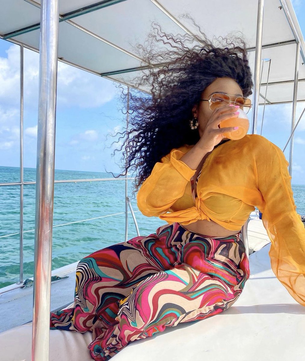 Pridadosoffici2's tweet photo. From Look book to Real life.

Our CASCADE set steady bringing  colors to our hearts 🥰 https://t.co/azViCR1gWd