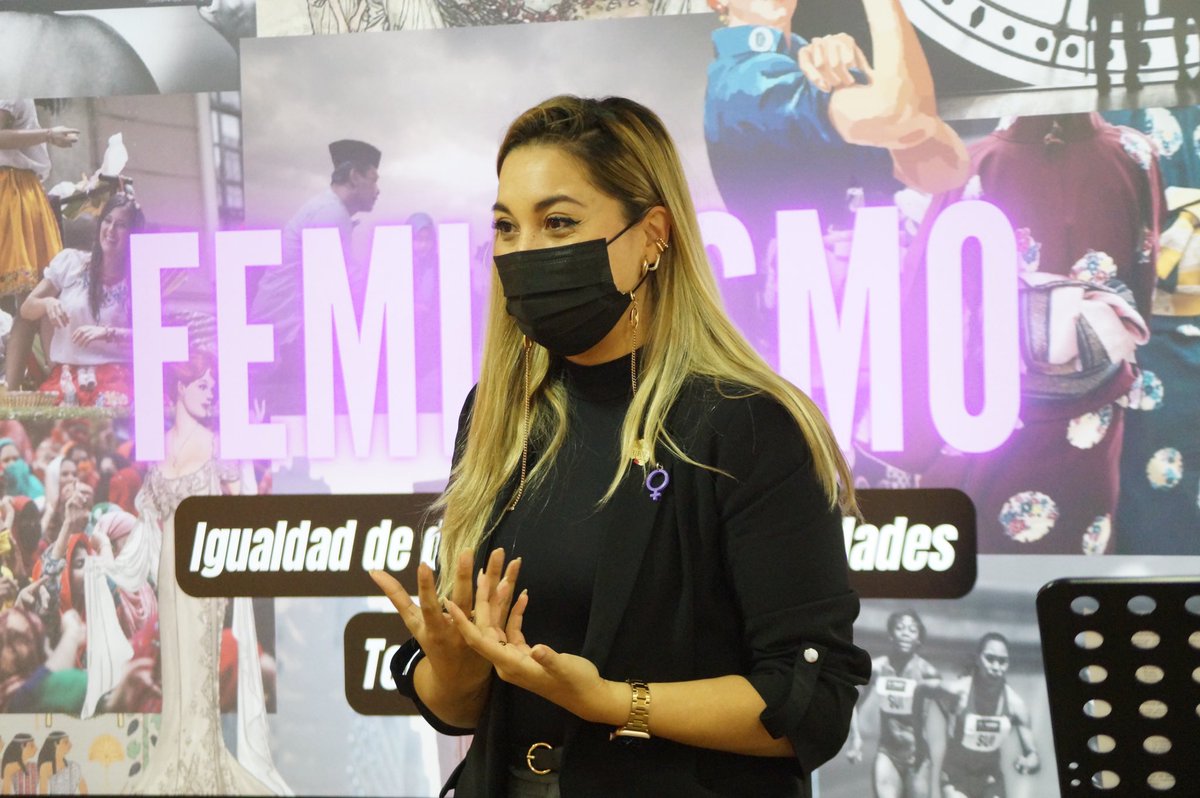 ESERP's tweet photo. Itziar Maldonado, en la Semana de la mujer en #eserp: “Es necesario dar voz a las mujeres para crear un relato completo de la historia”. 

#DíaDeLaMujer #8M https://t.co/A2Iup20JvH