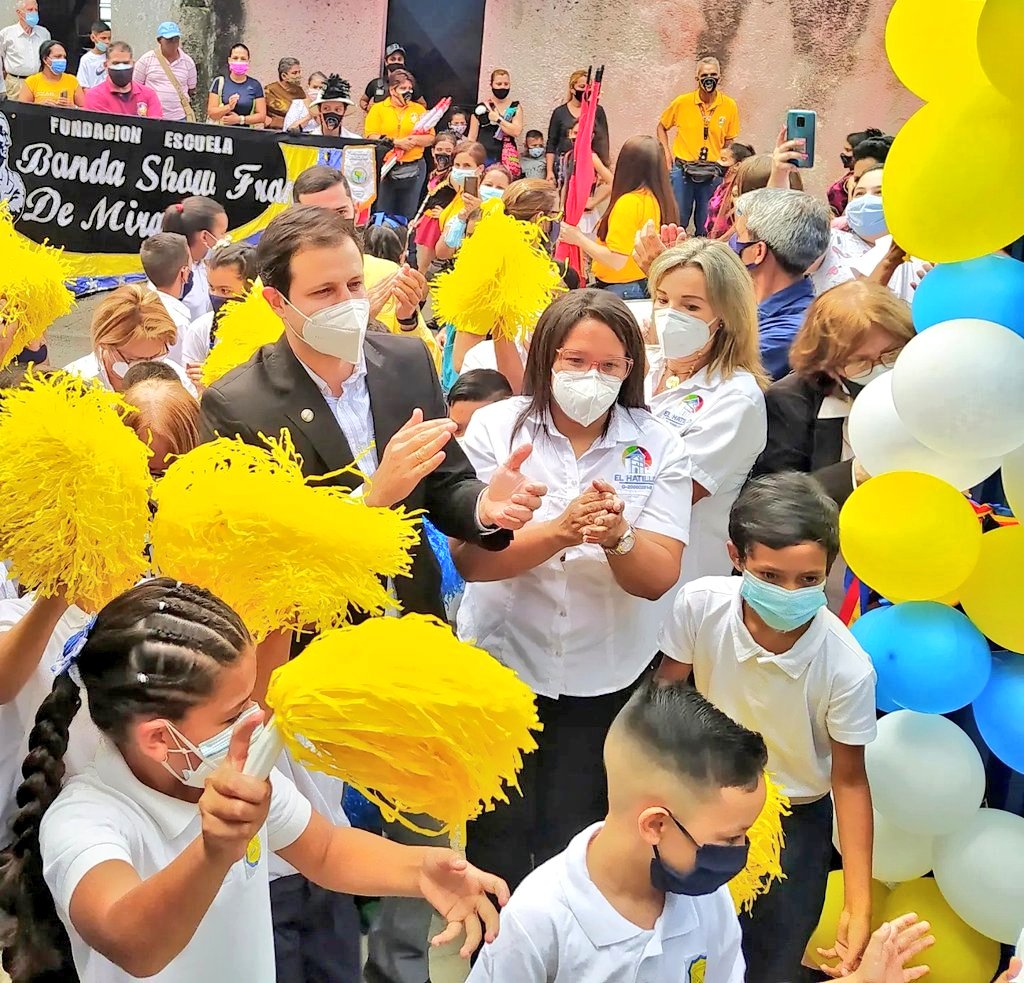eliasayegh's tweet photo. ¡Inauguramos el 60⁰ Aniversario de nuestra querida Escuela #MariaMay!
Estamos celebrando seis decadas de arduo compromiso, trabajo y dedicación en nuestra querida Escuela María May, una magnífica institución educativa que ha formado por generaciones a los niños de #ElCalvario. https://t.co/cPsSilyN2W