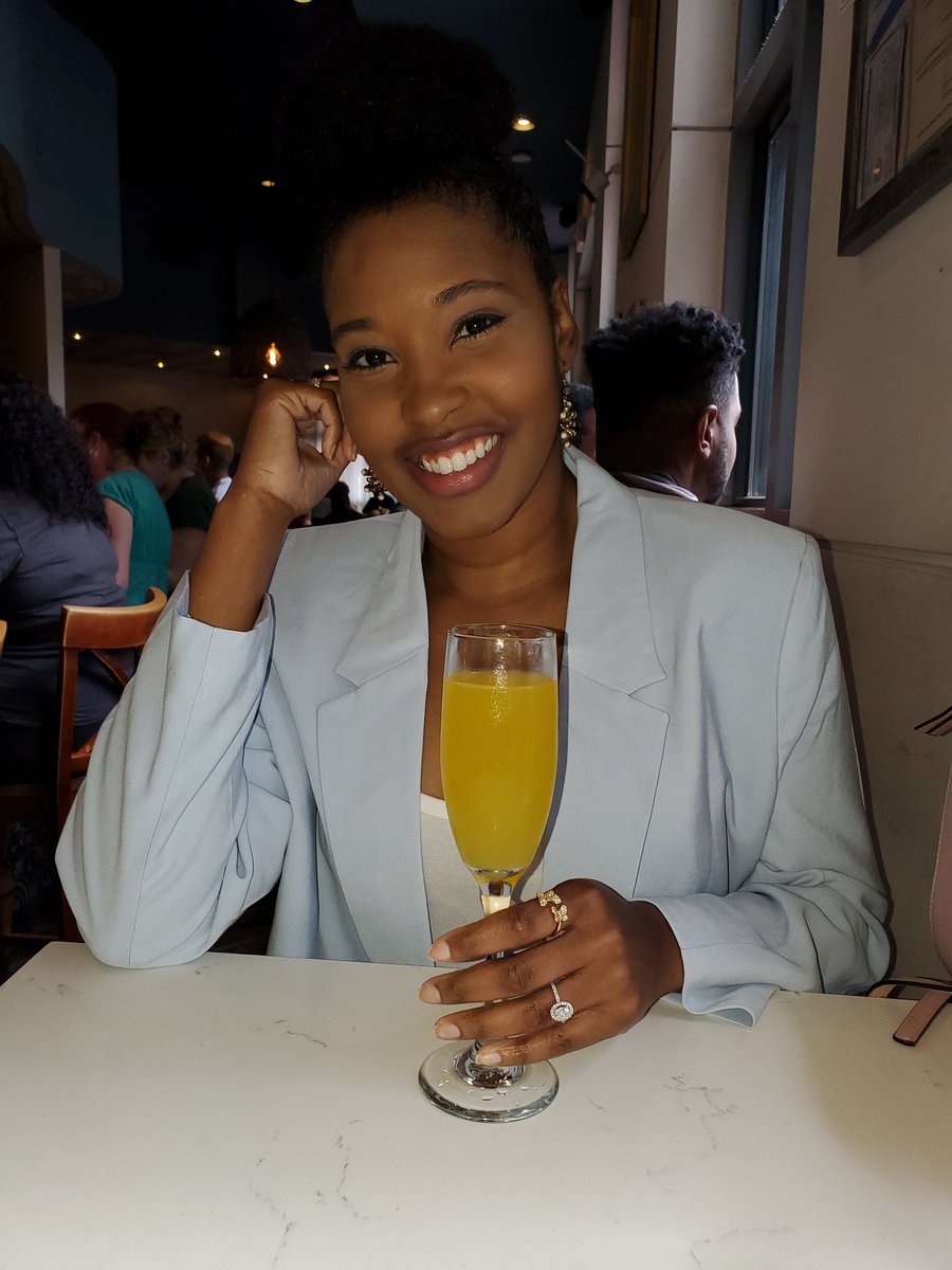 Handful of Berries tweet media