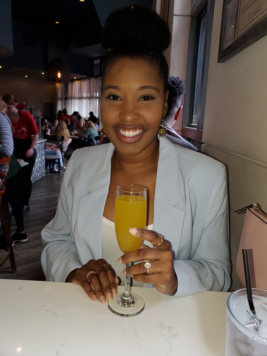 Handful of Berries tweet media