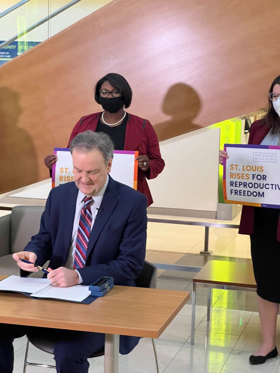 AbortionAction's tweet photo. Dr. Page highlighted the gender inclusive language of the Executive Order and saying "Transgender and gender non conforming people deserve access to these[Sexual and Reproductive Health Services offered at STLCO DPH] in a non judgmental and culturally responsive way" #STLRises https://t.co/G16GyMW3K6