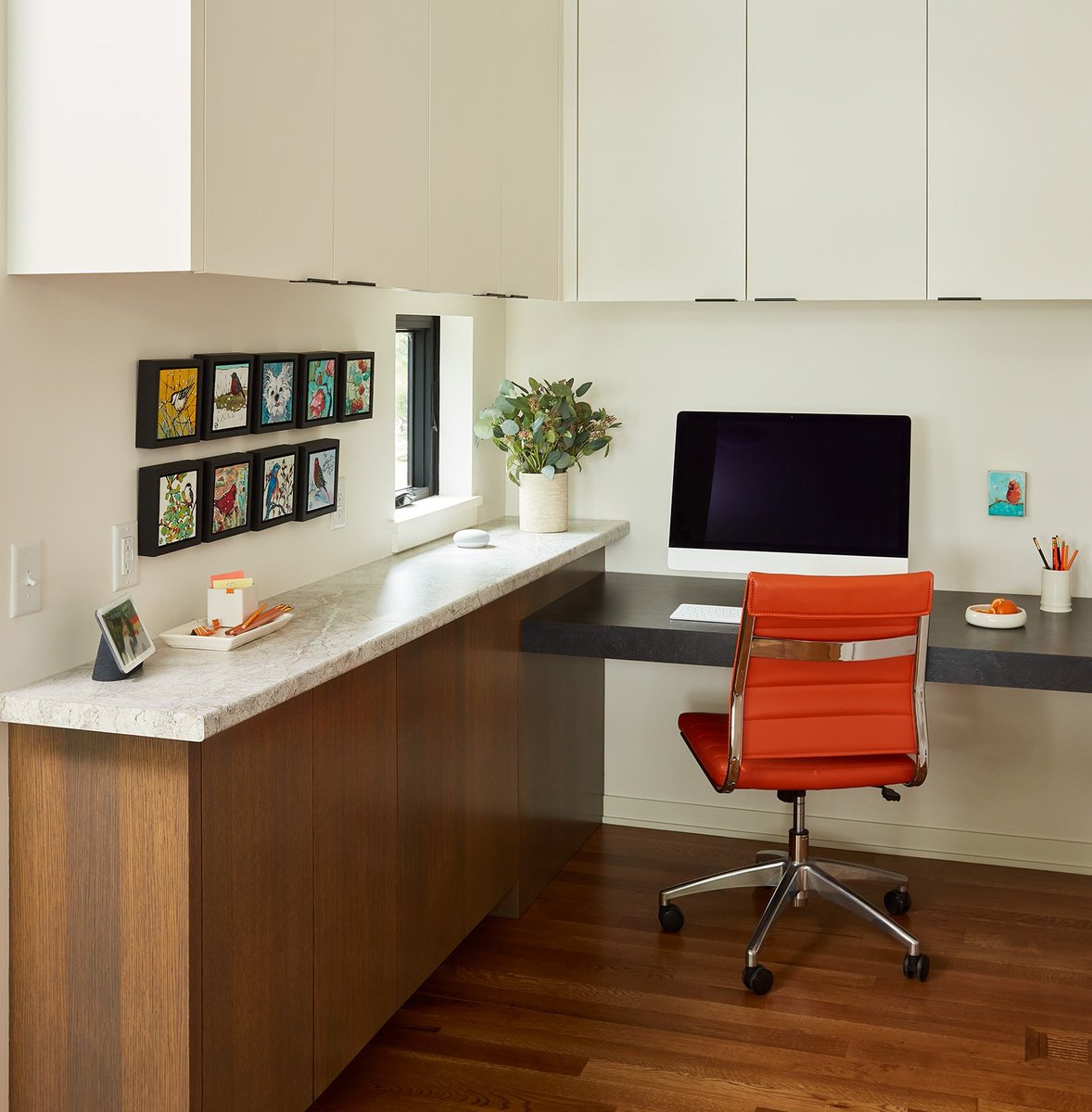 Hartson_Kennedy's tweet photo. Elevate your workspace using laminate tops. There's nothing like a functional space customized with your needs in mind. Mix patterns or colors, the possibilities are endless!
#office #OfficeSpace  #customdesk #homeoffice #workspace #countertops #interiordesign #desksetup #design https://t.co/48e9XzlLgH