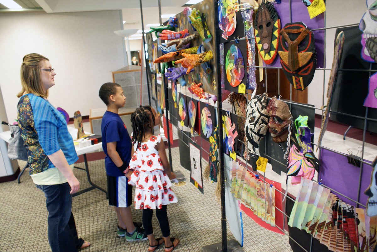 NOW OPEN UNTIL MARCH 31: The districtwide art show at Northeastern State University-Broken Arrow! Come experience the creativity of our students. We promise you won't be disappointed! 

Details: bit.ly/3IQYnyZ 

#brokenarrow