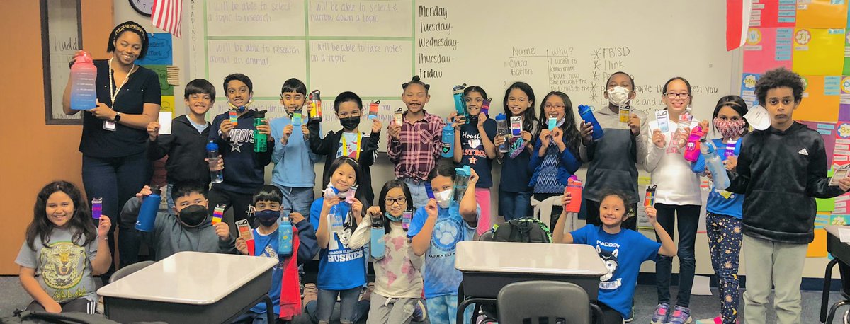CVME_Huskies's tweet photo. Mrs. Polk’s class learned how valuable our daily water intake is for #WATCHweek https://t.co/YJLrkhVDzW