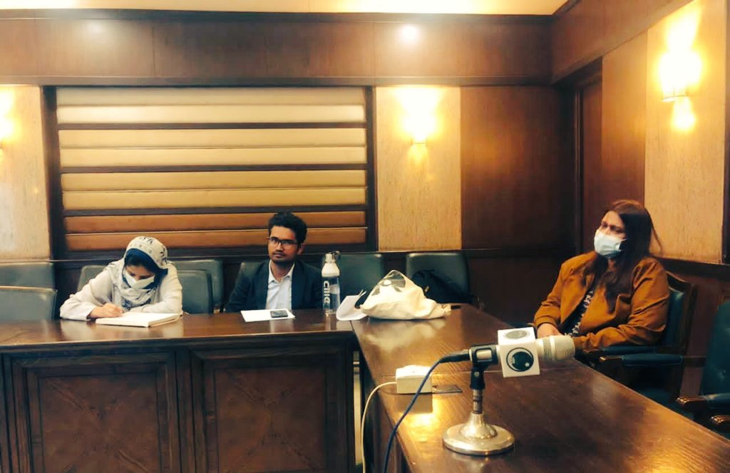 PakChinaSC's tweet photo. Today Pakistani Students (Touseef &amp; Co) met with 
@pmln_org Central Wing Members 
Sir Sultan Ranjha &amp; Ma'am Saira.
These Points has been discussed:
Resume Visas for stranded students as soon as possible
@Marriyum_A @ranamashhood https://t.co/Rv23QgBpb3