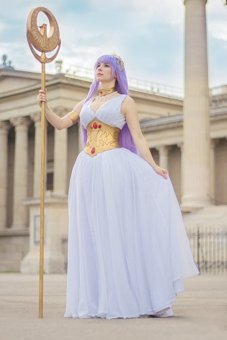 Are you into anime? Do you have a favorite "oldschool" anime you used to enjoy a lot?  Today I feel like