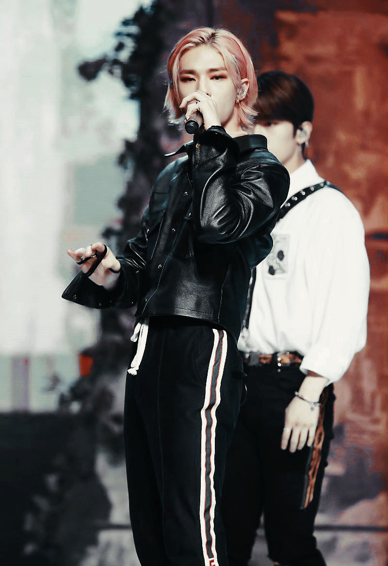 PANTHERAKlLLS's tweet photo. ━ ₊˚ 𝐏𝐀𝐍𝐓𝐇𝐄𝐑𝐀 𝐏𝐄𝐑𝐅𝐎𝐑𝐌𝐒 @ 𝐃𝐀𝐋𝐁𝐈𝐓'𝐒 𝐒𝐎𝐔𝐍𝐃𝐒 𝐅𝐎�� 𝐊𝐈𝐃𝐒 𝐂𝐇𝐀𝐑𝐈𝐓𝐘 𝐂𝐎𝐍𝐂𝐄𝐑𝐓!

𝐌𝐄𝐌𝐁𝐄𝐑 : JIWON ( @rozaive )
[ 𝟐𝟐𝟎𝟑𝟎𝟔 ] https://t.co/bBBT82jX2i