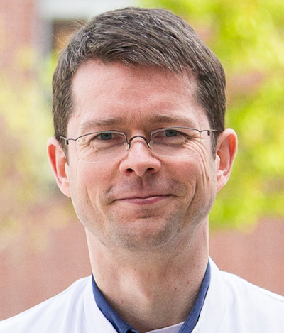 AuntMinnieEuro's tweet photo. CT is a safe alternative to invasive coronary angiography (ICA) for diagnosing coronary artery disease (CAD), says a new study led by Prof. Marc Dewey of @ChariteBerlin, from #ECROverture. @ProfDewey https://t.co/YM5SSaNDTJ https://t.co/SV0MVTafTr