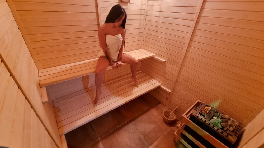 LibertySpa_eu's tweet photo. Join us this Sunday, which is for couples only. Enjoy food, drinks, saunas and playrooms.
#couplesonly #wellness #spa #centrobenessere #relax #bagnoturco #friuliveneziagiulia #friuli https://t.co/pLNVSxH1DL