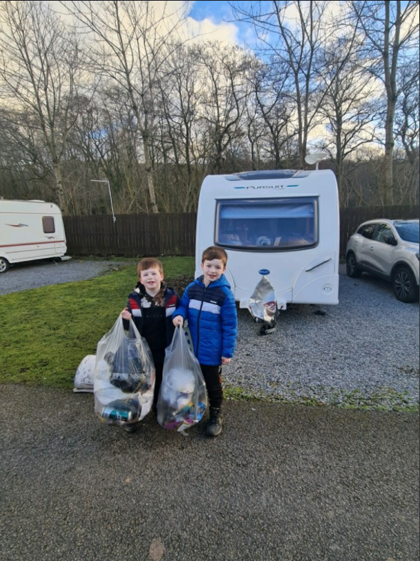 MrPotter2021's tweet photo. Shout out to these two boys for picking up not one, but TWO full bags of rubbish at the caravan park at the weekend! Well done boys! @nsprimary https://t.co/C3PKISNTLJ