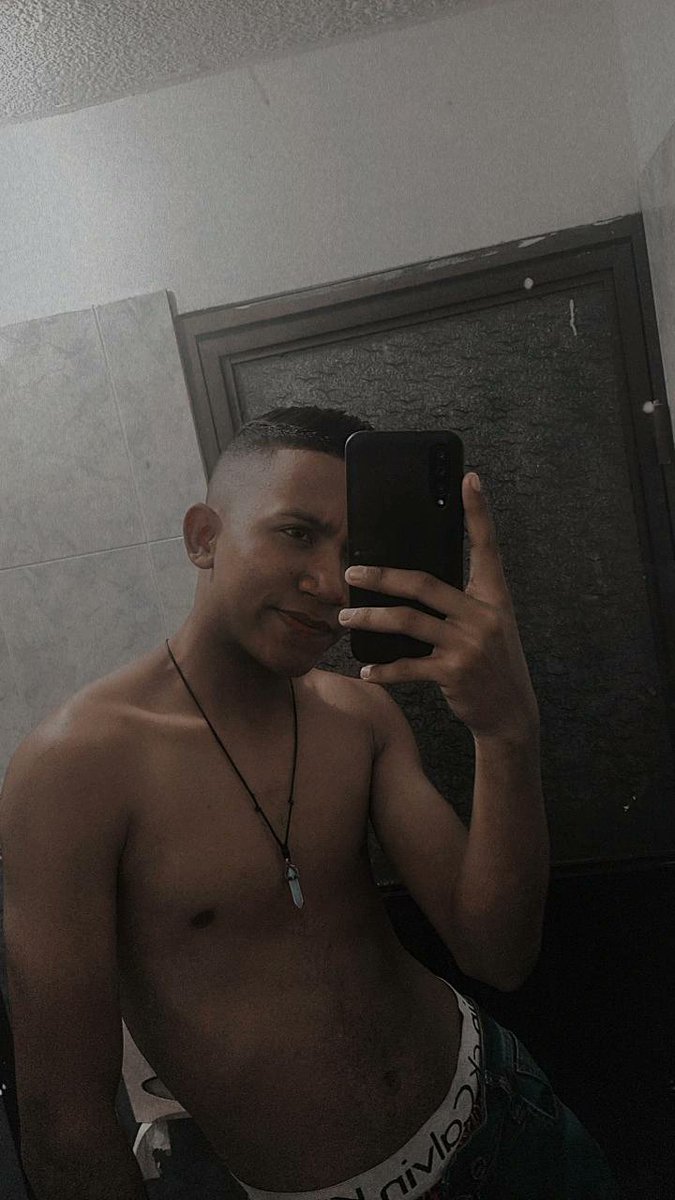 freii34's tweet photo. Prohibido Rendirce 💟 https://t.co/6iNYFaqu7G