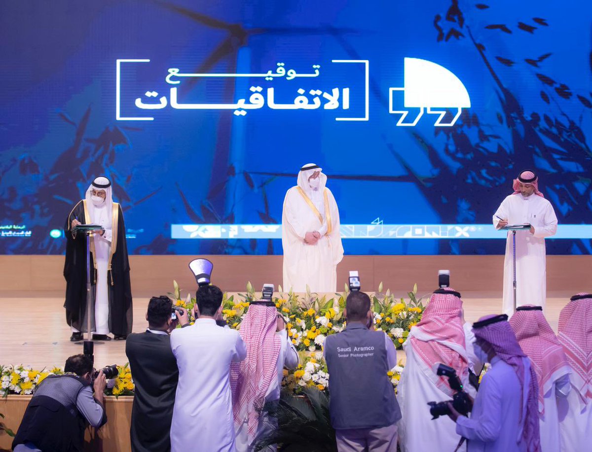 cua_gov_sa's tweet photo. #وزير_التعليم يرعى افتتاح المؤتمر الدولي الأول للأمن الغذائي والاستدامة البيئية بجامعة الملك فيصل، ويؤكد: المؤتمر يأتي مواكباً لإطلاق سمو ولي العهد -حفظه الله- مبادرتي السعودية الخضراء، والشرق الأوسط الأخضر.
https://t.co/qQxr4CnoGO https://t.co/HMaZngzGH1
