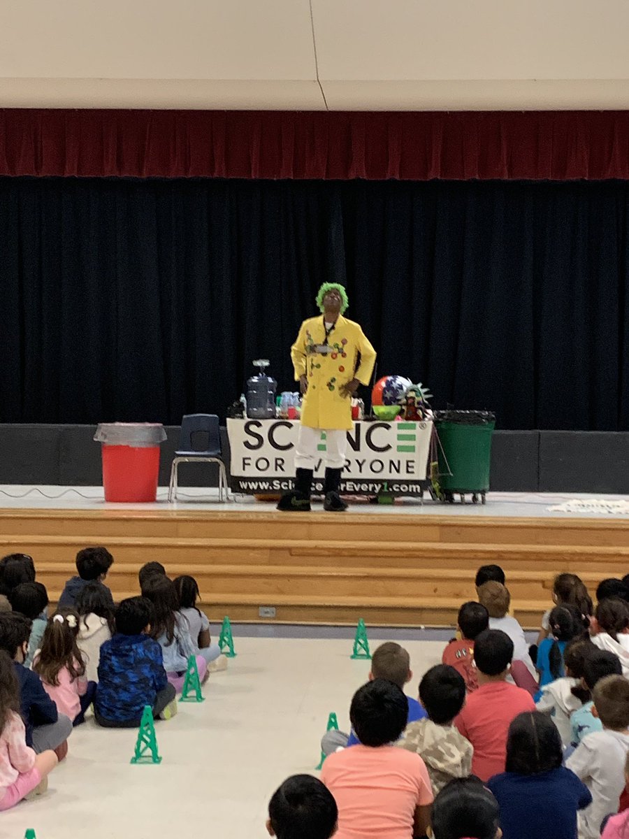 Our students loved the Science Machine this morning! #thesciencemachine <a href="/CreekviewES_AP/">CreekviewESAP</a>