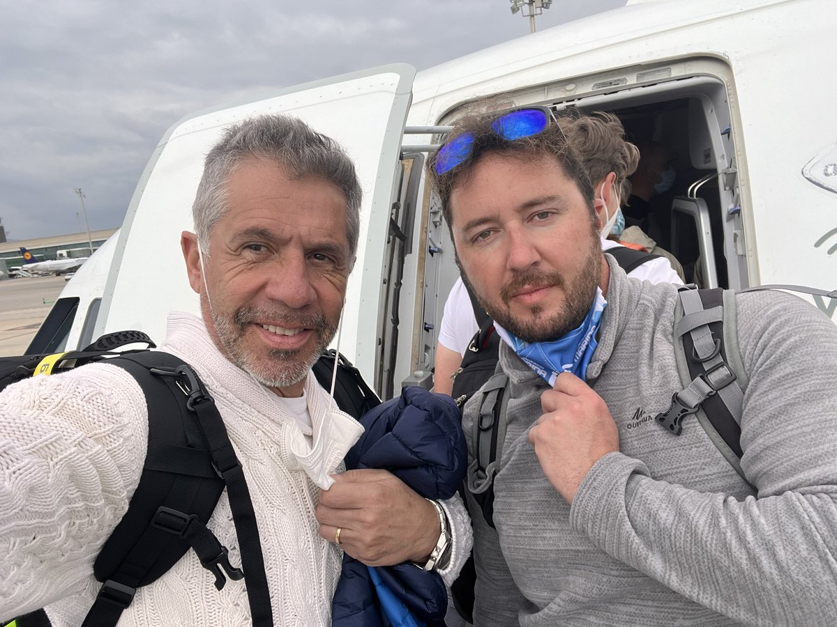 PanchoCampoC's tweet photo. Boarding in Barcelona to Reykjavik. #planetfuture #greenwinefuture #climatechange #iceland https://t.co/FydJdukNCm