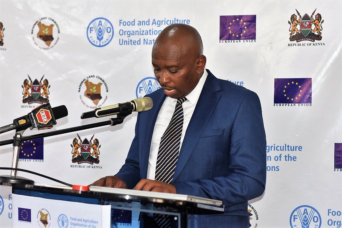 RCMRD_'s tweet photo. Representing the Director General RCMRD, Director Capacity Building &amp; Training welcomed officials &amp; staff from @FAOKenya &amp; @NLC_Kenya and urged them  to fully utilize the Centre ie RCMRD, which is key in provision of #Geospatial services.
#landfragmentation #landtenure
@Jgichohi https://t.co/MIE9pqe6tI