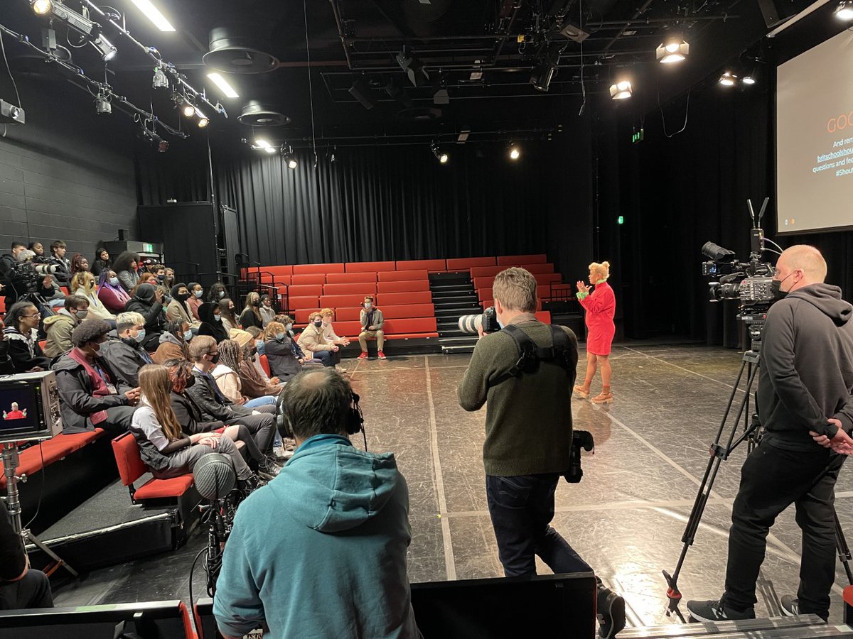 Russell_Garnett's tweet photo. Behind the scenes with @TheBRITSchool students and their progressive mentor @gemagain #shoutout https://t.co/KuNkJPjc0n https://t.co/i5X74HzOZJ