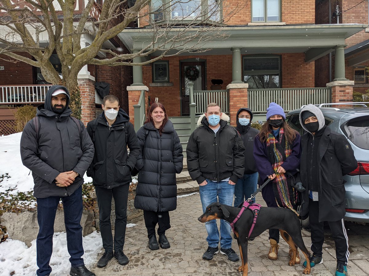 ParkdaleOrg's tweet photo. Chris delivered a letter to his landlord at home with a group of supporters including members of Parkdale Organize. 

Within 48 hours of the delivery he received confirmation in writing from the landlord that his eviction would no longer be pursued. 

READ:https://t.co/XaBeqqFjQu https://t.co/7jg4vheFOT