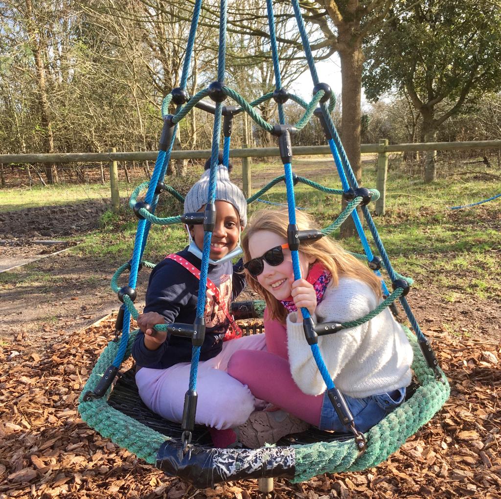 FSM_Boarding's tweet photo. Yesterday our boarders packed up picnics and headed out to @MWApeRescue

Read all about it and see all the photographs on our Boarding Blog here - https://t.co/omeLtKcwh9

#loveboarding #independentschool #boarding #boardingschool #MonkeyWorld https://t.co/2b8Q7a2xmo