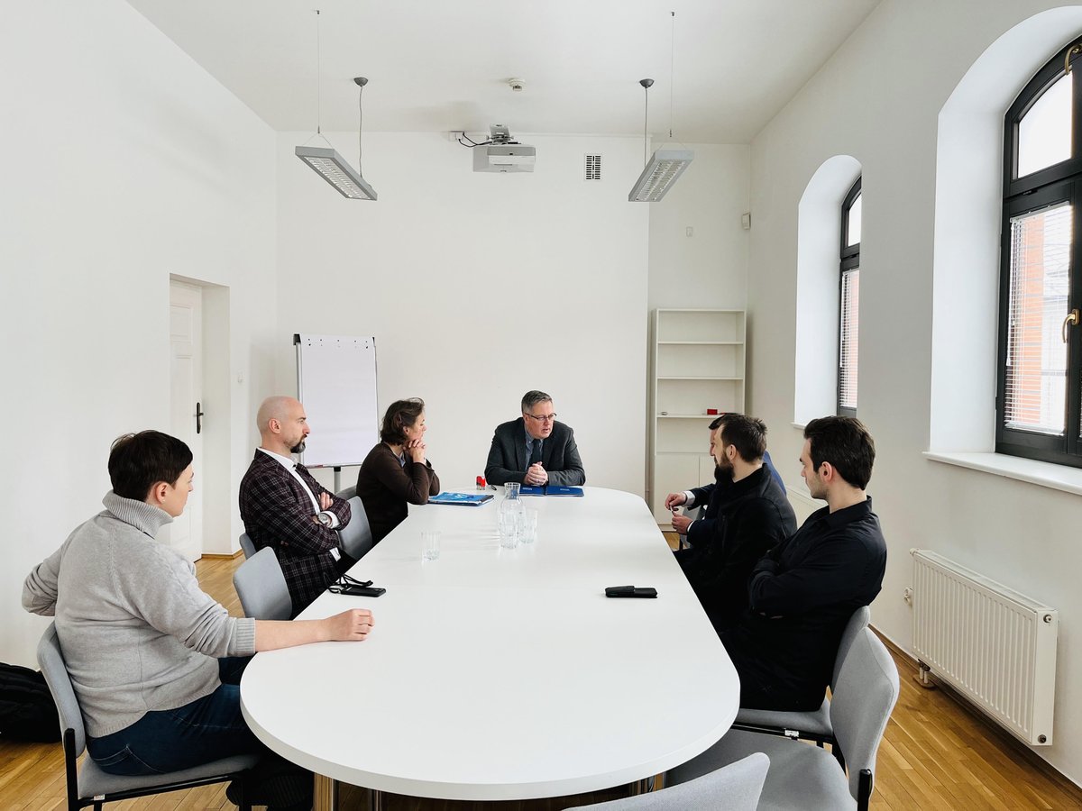 MITKrakow's tweet image. Dziś podpisaliśmy umowę z firmą Deko-Bau sp. z o.o. na kompleksowe wykonanie wystawy stałej Muzeum! 
#mimkraków #muzeuminżynieriimiejskiej #dekobau #wystawastała