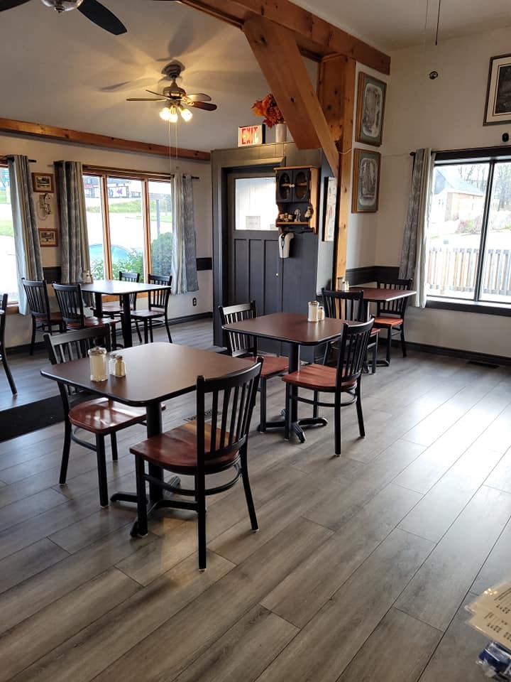 OSTourism's tweet image. Today's #SavourOwenSound feature is Sunshine diner! They opened in April of 2021 and describe themselves as "a Mom/Pop Diner" located at 740 9 Ave. East, Owen Sound. 
Visit owensoundtourism.ca/savour  for details! #OwenSoundTourism #WhereYouWantToDine