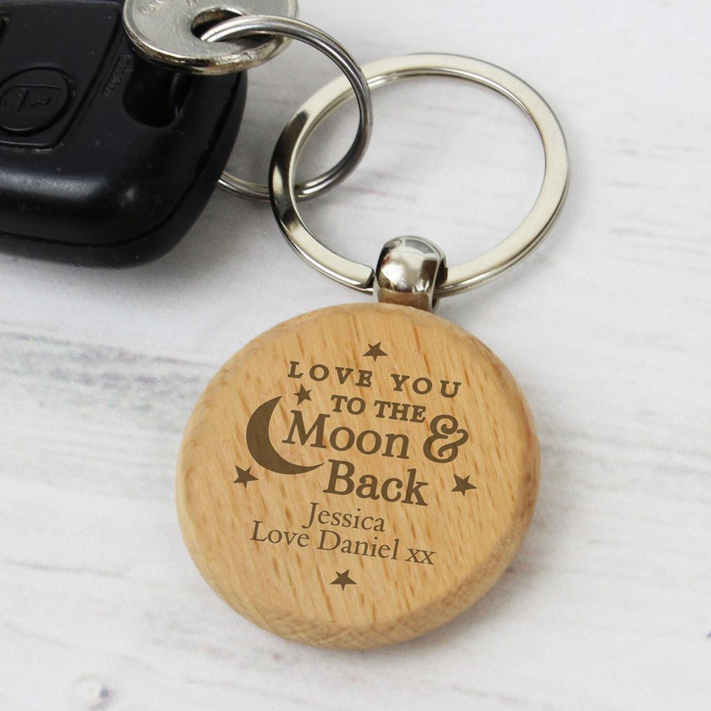 box_eve's tweet photo. Who do you know that needs a little reminder on their set of keys 😍
A perfect gift for Mother's Day this year; beautifully personalised with a special message
#mothersdaygift #keyring #personalisedmessage #iloveyou #tothemoonandback https://t.co/ulDvM5QYnp